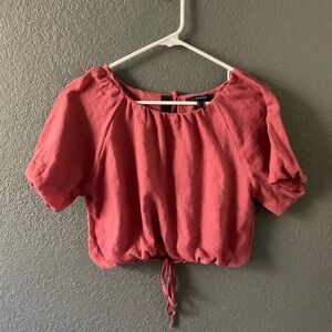 NWOT Forever 21 Crop Top with Tie Back - open back